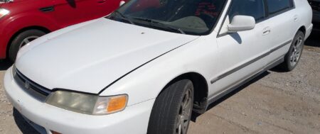 1997 HONDA ACCORD – DD4264