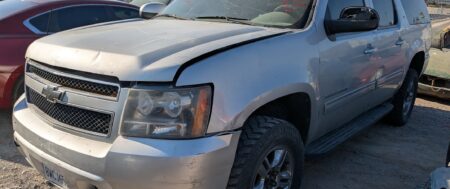 2010 CHEVY SUBURBAN – DD4343