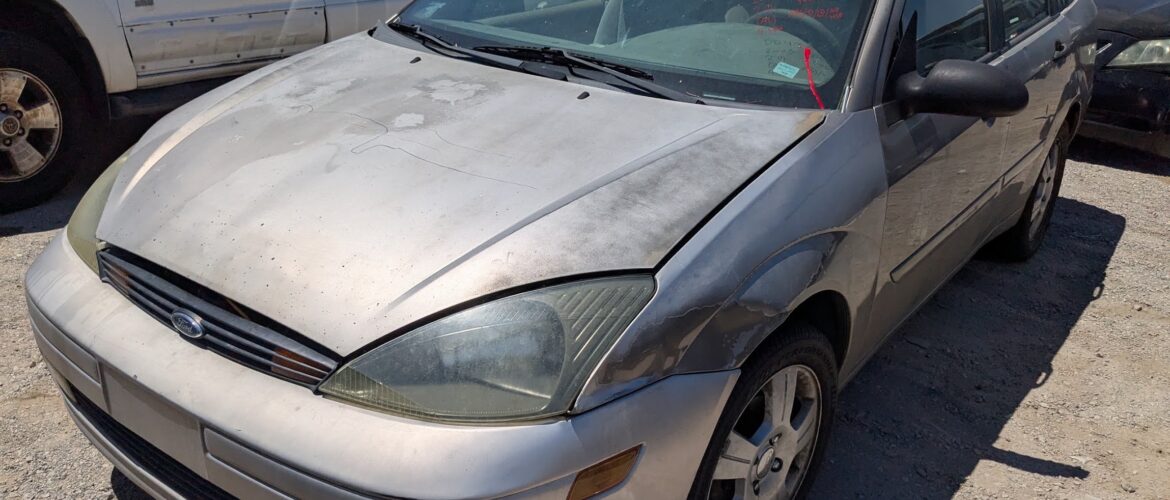 2003 FORD FOCUS – DD4365