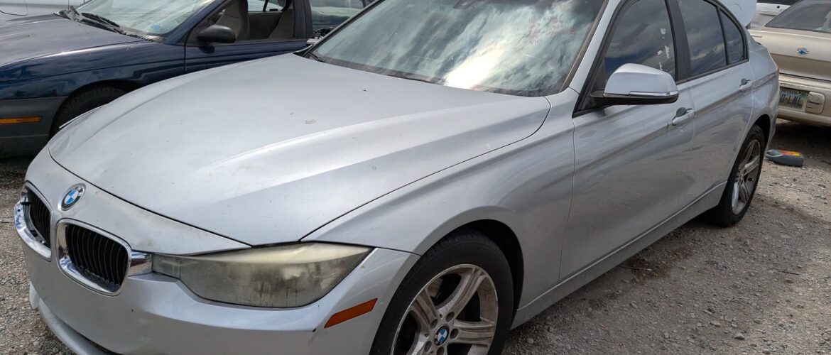 2013 BMW 320i – DD4387