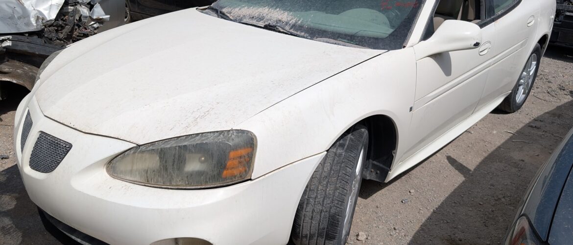 2007 PONTIAC GRAND PRIX – DD4524