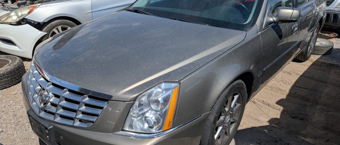 2010 CADILLAC DTS – DD4522