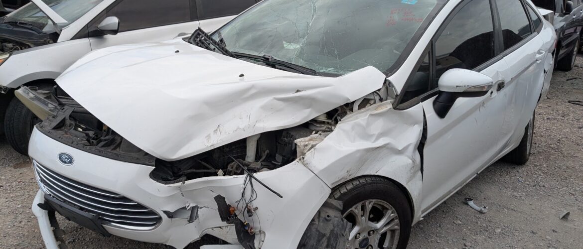 2015 FORD FIESTA – DD4513