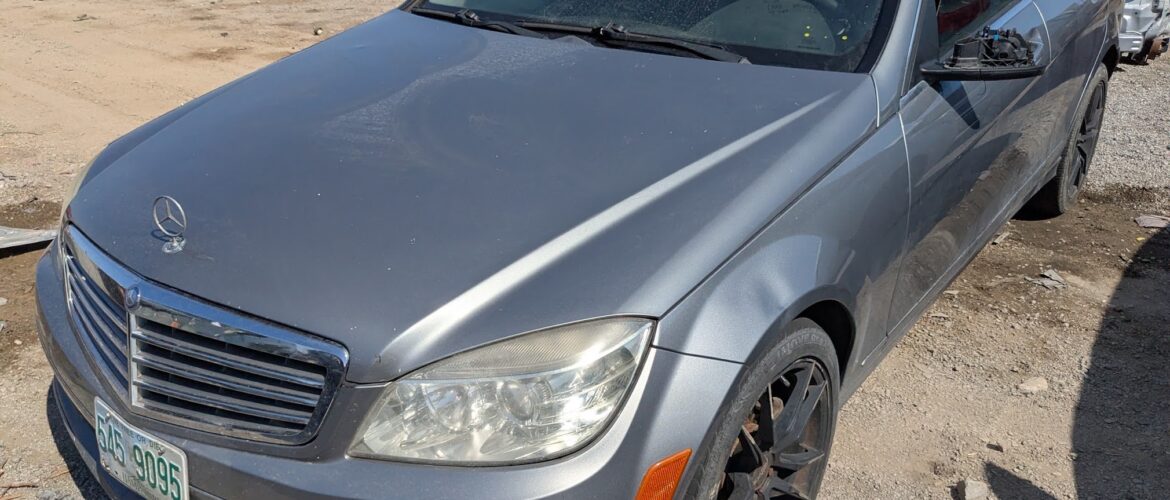 2010 MERCEDES C300 – DD4528
