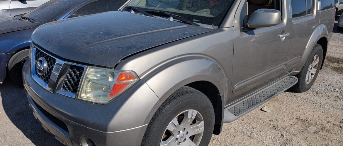 2005 NISSAN PATHFINDER – DD4566