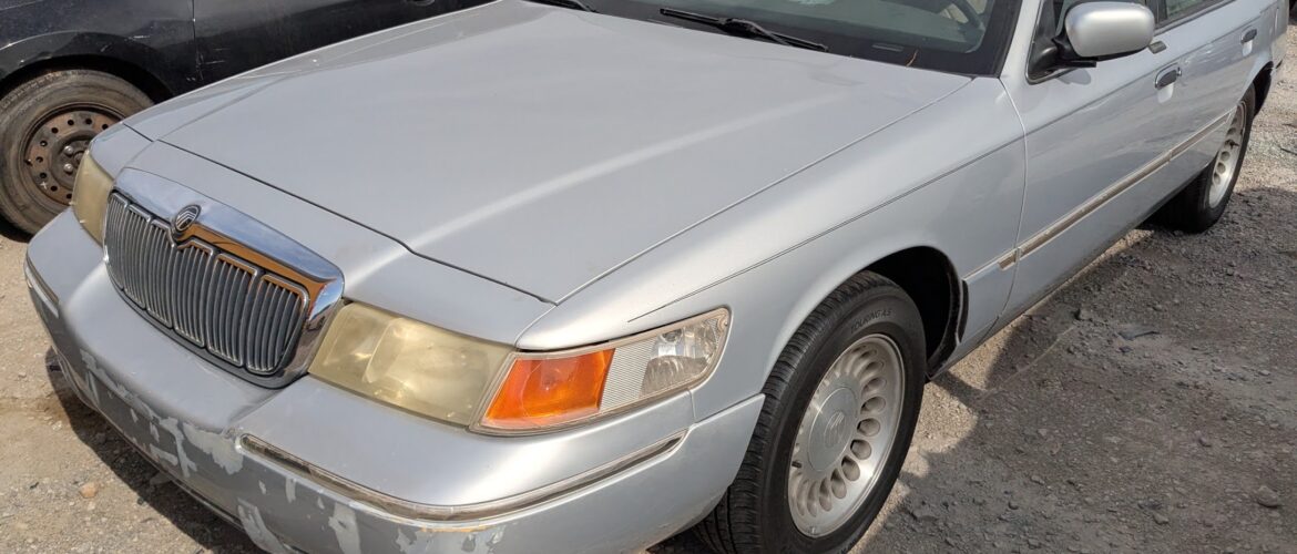 2002 MERCURY GRAND MARQUIS