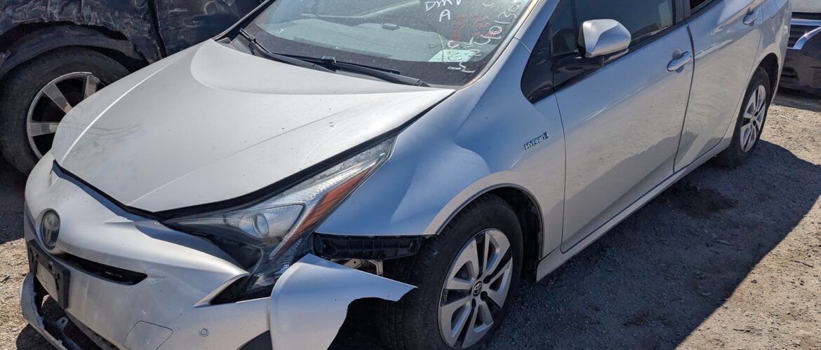 2017 TOYOTA PRIUS – DD4614