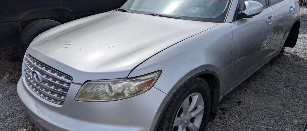 2005 INFINITI FX35 – DD4624