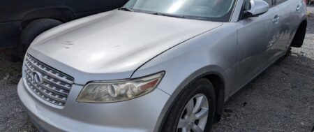 2005 INFINITI FX35 – DD4624