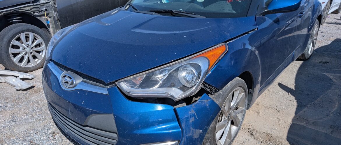 2017 HYUNDAI VELOSTER – DD4631