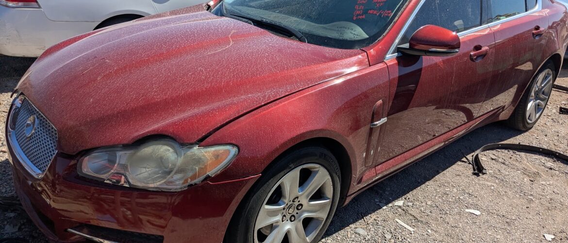 2010 JAGUAR XF – DD4390