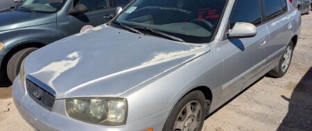 2003 HYUNDAI ELANTRA – DD4655