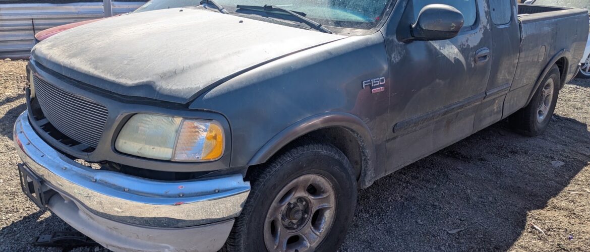 2003 FORD F150 – DD4714