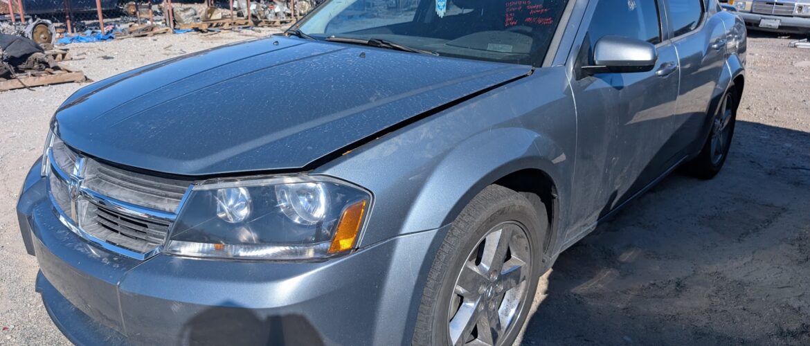 2009 DODGE AVENGER – DD4745