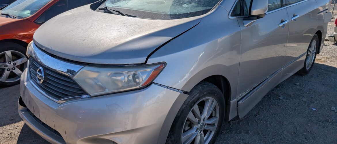 2011 NISSAN QUEST – DD4723